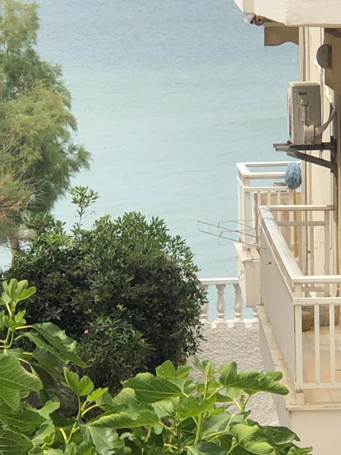Joannas 2Brooms Sea Apartment Peraía 外观 照片