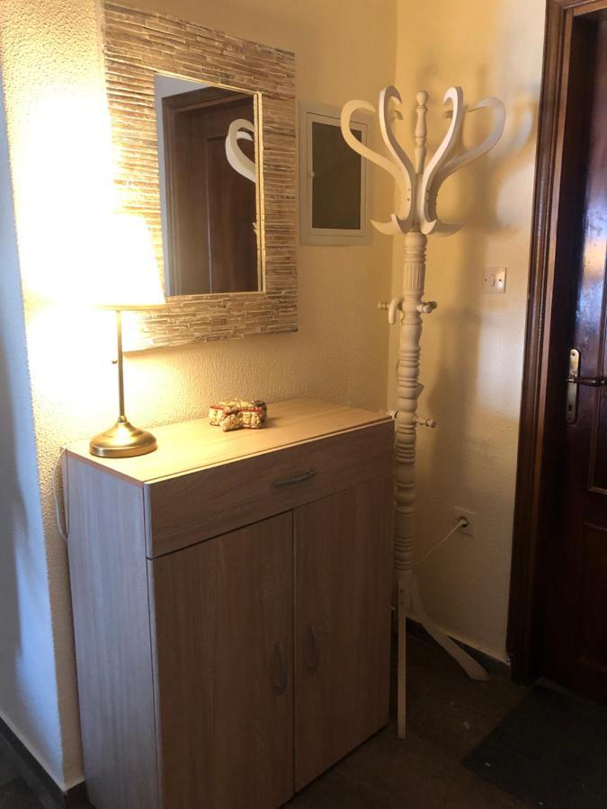 Joannas 2Brooms Sea Apartment Peraía 外观 照片